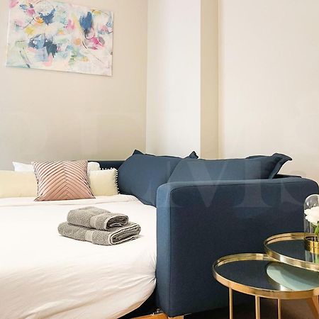 Cozy Apartment With Parking In The Center By Rems 말라가 외부 사진
